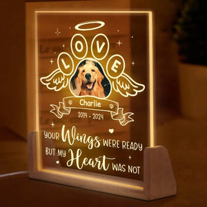Photo personnalisée avec empreintes de pattes sur nos cœurs - Veilleuse LED 3D en noyer personnalisée et personnalisée - Cadeau de condoléances pour les propriétaires et les amoureux des animaux