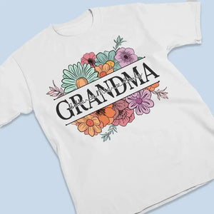 Nous sommes nés de l'amour, l'amour est notre grand-mère - T-shirt unisexe personnalisé, sweat à capuche, sweat-shirt - Fête des mères, cadeau pour maman, grand-mère