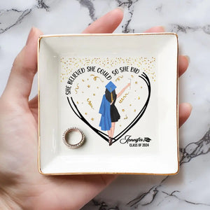 Une douce fin pour un nouveau départ - Plat à bijoux personnalisé pour la famille - Cadeau de fin d'études pour les membres de la famille, les frères et sœurs
