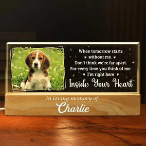 Photo personnalisée « Pattes au paradis », empreintes dans nos cœurs - Lettres acryliques personnalisées commémoratives, veilleuse LED 3D - Cadeau de condoléances pour les propriétaires et les amoureux des animaux