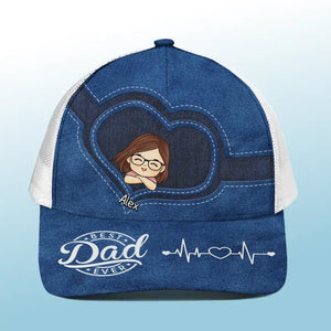 Nous appartenons au meilleur papa de tous les temps - Casquette de baseball personnalisée avec dos en maille, casquette de camionneur de baseball - Cadeau pour les membres de la famille