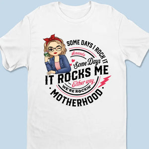 Une mère est la meilleure amie de sa fille - T-shirt, sweat à capuche et sweat-shirt unisexe personnalisé pour la famille - Cadeau pour maman