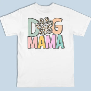Le chien est le dieu de l'ébat ! T-shirt unisexe personnalisé avec imprimé recto verso et verso. Cadeau pour les propriétaires et les amoureux des animaux.