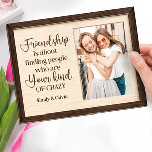 Plaque en bois personnalisée à 2 couches avec support pour photos d'amis, BFF et sœurs. Cadeau pour les meilleures amies, les meilleures amies et les sœurs.