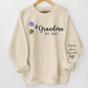 Grand-mère plante les graines de l'amour qui fleurissent pour toujours - Sweat-shirt unisexe personnalisé avec motif sur la manche - Cadeau pour maman et grand-mère
