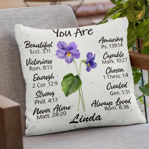 L'amitié est la seule fleur qui fleurit en toutes saisons - Coussin personnalisé Bestie - Cadeau pour meilleures amies, meilleures amies, sœurs