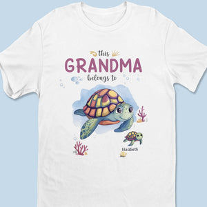 L'amour d'une grand-mère est éternel - T-shirt unisexe personnalisé pour la famille, t-shirt premium, sweat à capuche - Cadeau pour maman, grand-mère
