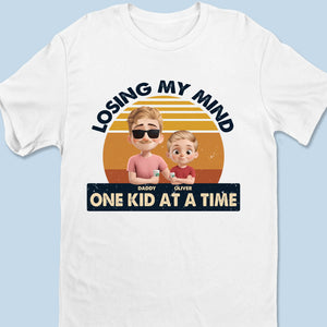 Je perds la tête, un enfant à la fois ! T-shirt unisexe personnalisé pour la famille, haut de gamme, sweat à capuche ! Cadeau pour la fête des pères, papa et grand-père