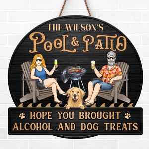 Boissons fraîches, ambiance chaleureuse - Panneau en bois personnalisé pour couple - Cadeau de pendaison de crémaillère pour couple, anniversaire, propriétaires d'animaux, amoureux des animaux