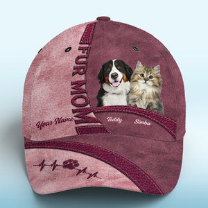 Photo personnalisée « La vie est meilleure avec de la fourrure rose bébé » – Chapeau personnalisé pour chien et chat, casquette classique à imprimé intégral – Nouveauté, cadeau pour propriétaires et amoureux des animaux