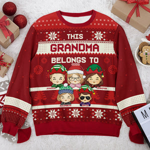 Cette grand-mère appartient à ces enfants - Sweat-shirt moche personnalisé pour la famille - Pull en laine unisexe - Cadeau de Noël pour grand-mère, grand-père