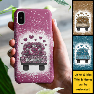 Grand-mère chargeant un camion en forme de cœur – Cadeau pour maman et grand-mère – Coque de téléphone personnalisée