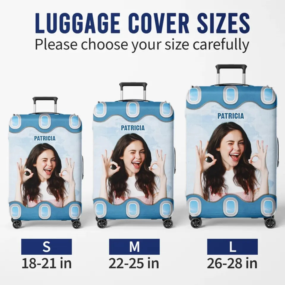 Housse de bagage personnalisée avec photo « Je suis une fille qui aime voyager » - Cadeau de vacances, cadeau pour les amoureux du voyage d'aventure
