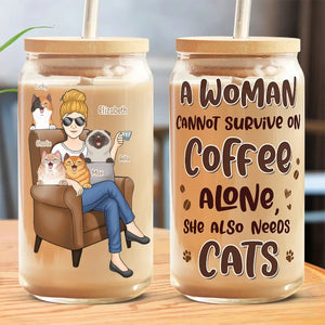 Une femme ne peut pas survivre avec seulement du café ! Tasse en verre personnalisée pour chien et chat, tasse à café glacé ! Cadeau pour la fête des Mères, pour les propriétaires d'animaux et les amoureux des animaux.