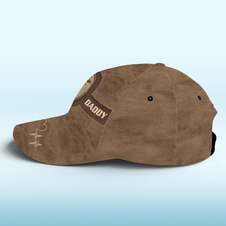 Tiens-moi la main et marche à mes côtés - Casquette personnalisée pour la famille, casquette classique à imprimé intégral - Fête des pères, cadeau pour papa, grand-père