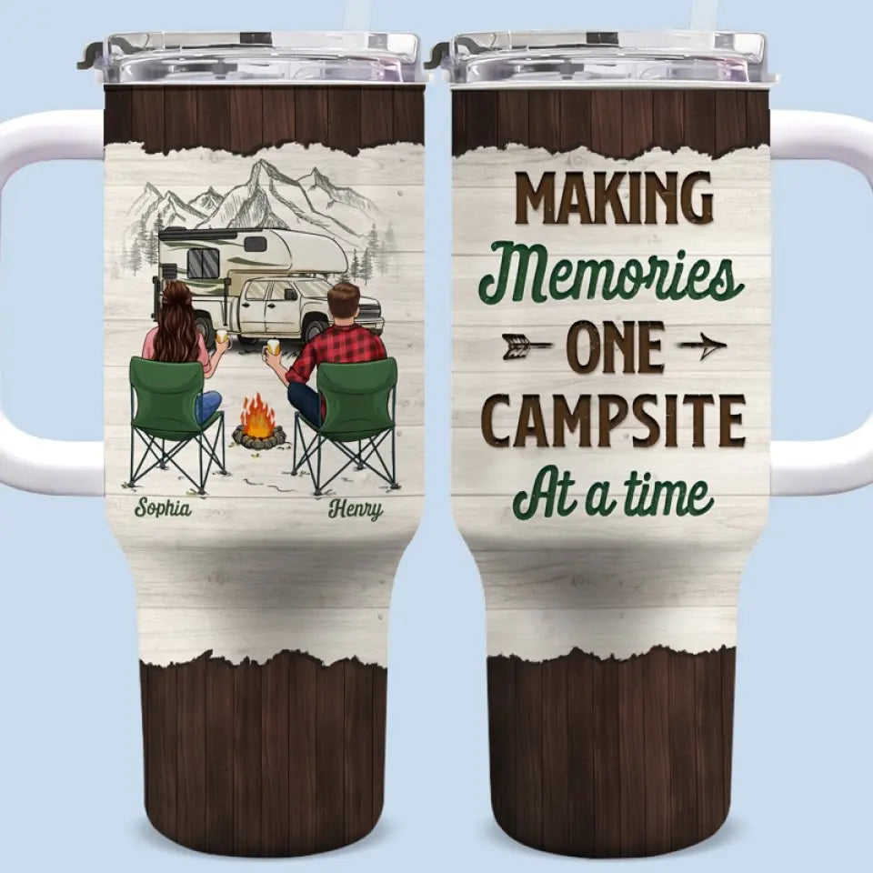 Trouvez la joie dans le voyage - Gobelet personnalisé en acier inoxydable de 40 oz avec poignée - Cadeau pour les amateurs de camping