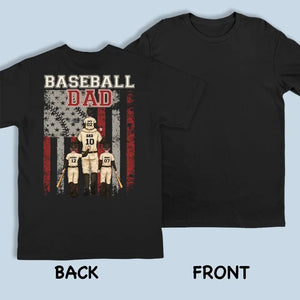 Toujours avec l'équipe de papa - T-shirt unisexe personnalisé avec imprimé au dos - Cadeau pour papa, amateurs de sport, joueurs de sport