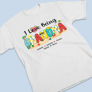 Cette grand-mère est la chose la plus douce sur Terre - T-shirt unisexe personnalisé, sweat à capuche, sweat-shirt - Cadeau pour grand-mère