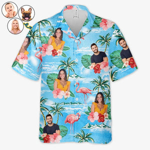 La famille est au cœur de la maison - T-shirt hawaïen tropical unisexe personnalisé - Cadeau pour les vacances d'été, pour les membres de la famille, les propriétaires d'animaux et les amoureux des animaux