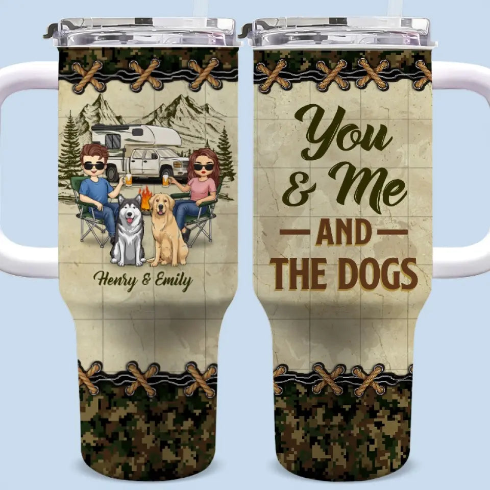 Toi, moi et le chien - Gobelet personnalisé en acier inoxydable de 113 g avec poignée - Cadeau pour mari, femme, amoureux du camping, propriétaires d'animaux de compagnie