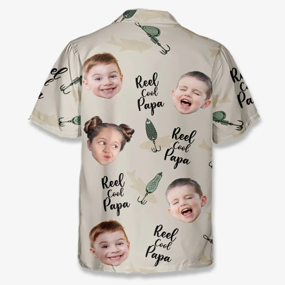 Photo personnalisée juste un père et son garçon - Chemise hawaïenne tropicale unisexe personnalisée pour la famille - Cadeau de vacances d'été, cadeau pour papa, grand-père