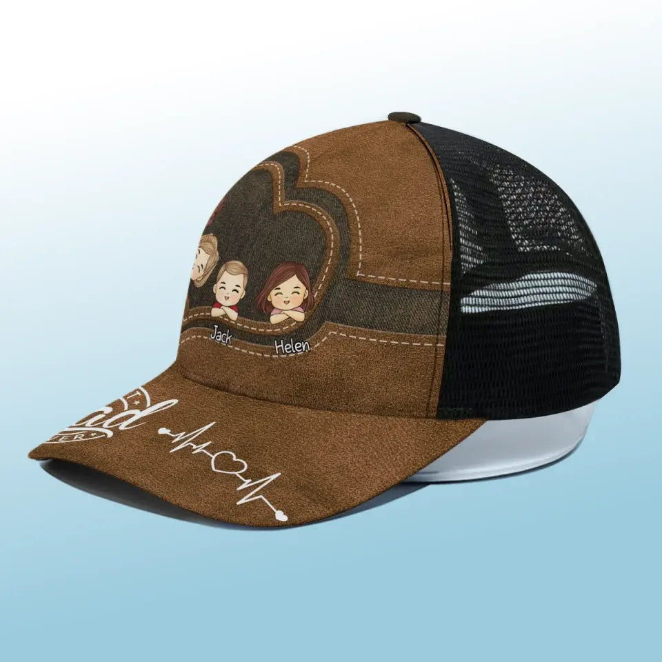 Nous appartenons au meilleur papa de tous les temps - Casquette de baseball personnalisée avec dos en maille, casquette de camionneur de baseball - Cadeau pour les membres de la famille