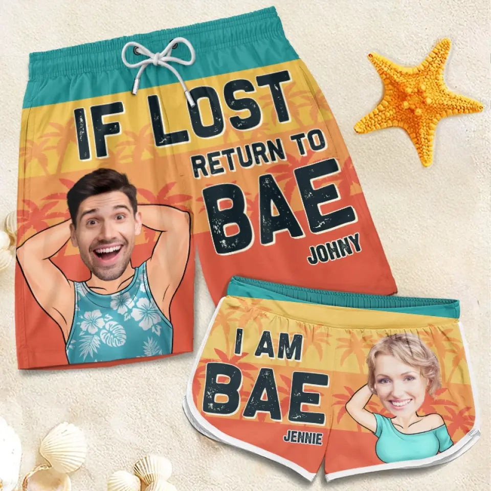 Photo personnalisée « I'm Bae » - Short de plage hawaïen tropical personnalisé et amusant pour couple - Cadeau de vacances d'été, cadeau de fête d'anniversaire pour mari et femme, anniversaire