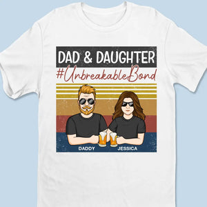 Nous créons un lien indestructible - T-shirt, sweat à capuche et sweat-shirt unisexe personnalisé pour la famille - Cadeau pour papa