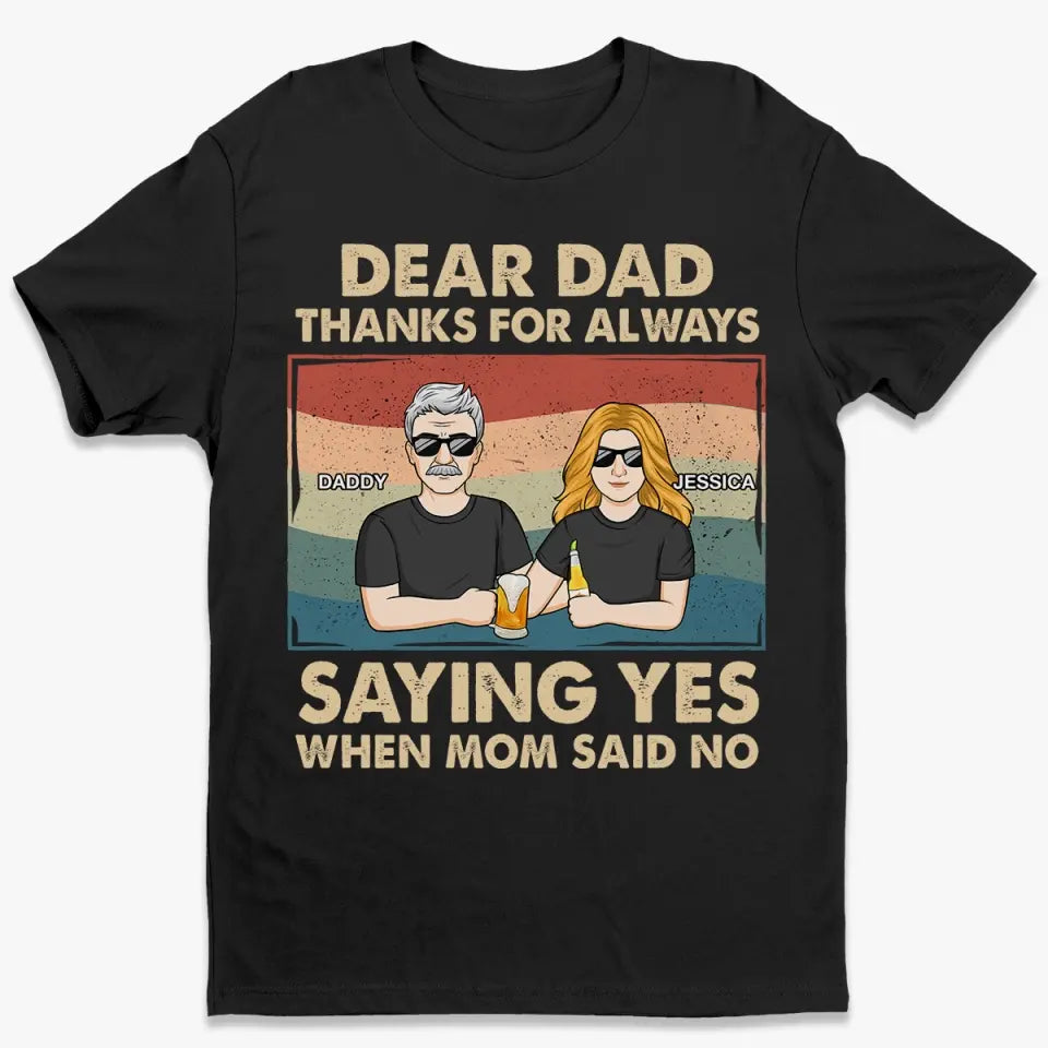 Les femmes confiantes sont élevées par des pères aimants - T-shirt, sweat à capuche et sweat-shirt unisexe personnalisé pour la famille - Cadeau pour papa