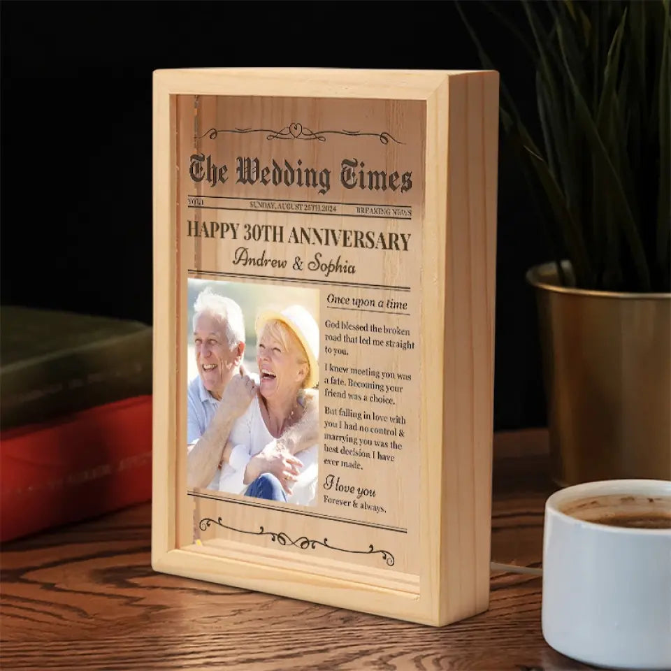 Photo personnalisée « Nous sommes plus vivants quand nous sommes amoureux » - Cadre photo personnalisé pour couple, boîte lumineuse - Cadeau pour mari et femme, anniversaire
