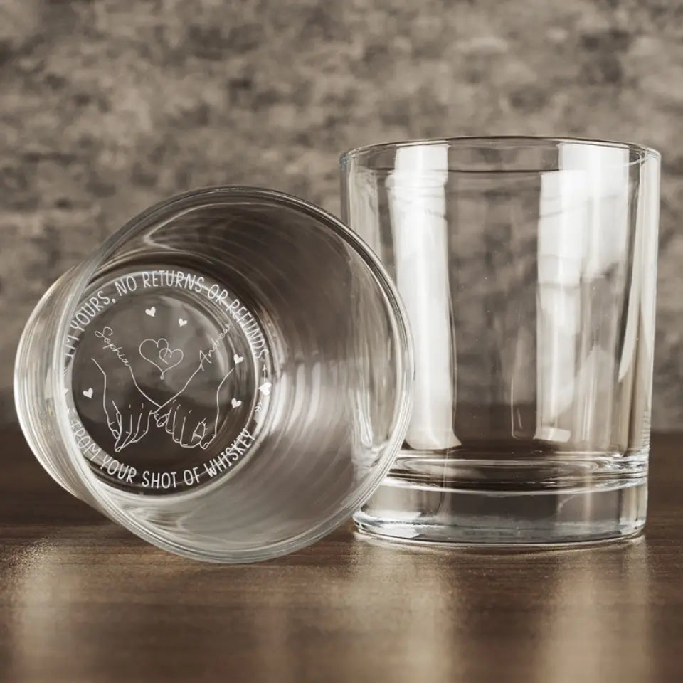 Les couples qui rient ensemble durent ensemble - Verre à whisky personnalisé pour couple - Cadeau pour mari et femme, anniversaire