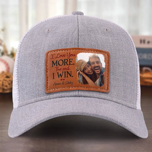 Photo personnalisée « J'aime plus la fin que je gagne » - Chapeau en cuir personnalisé pour couple - Cadeau pour mari et femme, anniversaire