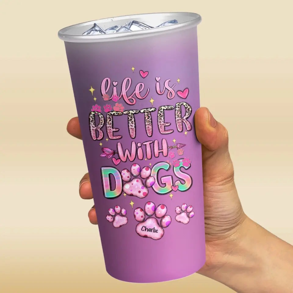 La vie est meilleure avec un chien ! Tasse personnalisée en aluminium à changement de couleur. Cadeau pour les propriétaires et les amoureux des animaux.