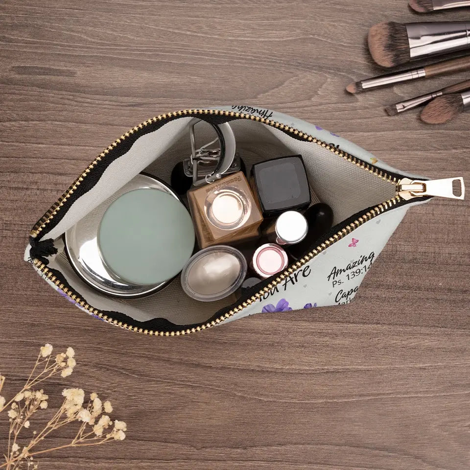 Chaque bourgeon éclate dans sa gloire prédestinée - Trousse de maquillage personnalisée Bestie - Cadeau de mariage, cadeau de demoiselle d'honneur pour meilleures amies, BFF, sœurs