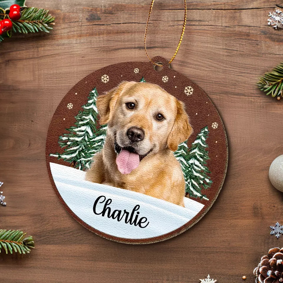 Les chiens personnalisés laissent leurs empreintes de pattes dans nos cœurs - Ornement commémoratif personnalisé en cuir - Cadeau de Noël, cadeau de condoléances pour les propriétaires d'animaux et les amoureux des animaux