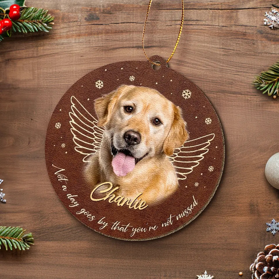 Photo personnalisée « Tu me manques à chaque battement de cœur » - Ornement commémoratif en cuir personnalisé - Cadeau de Noël, cadeau de condoléances pour les propriétaires d'animaux et les amoureux des animaux