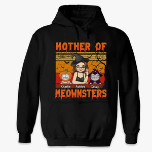 T-shirt, sweat à capuche et sweat-shirt unisexe personnalisé « Mother Of Meownsters » avec chat ; cadeau d'Halloween pour les propriétaires et les amoureux des animaux.