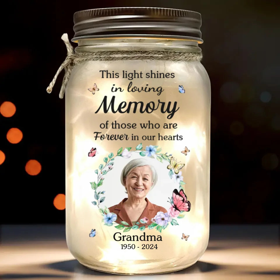 Photo personnalisée « Votre amour continue d'illuminer mes journées » - Lampe commémorative personnalisée en pot Mason - Cadeau de condoléances, cadeau de Noël pour les membres de la famille