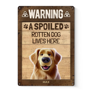 Attention, chiens gâtés vivent ici ! Plaque en métal personnalisée pour décoration d'intérieur, cadeau de pendaison de crémaillère pour propriétaires et amoureux des animaux.