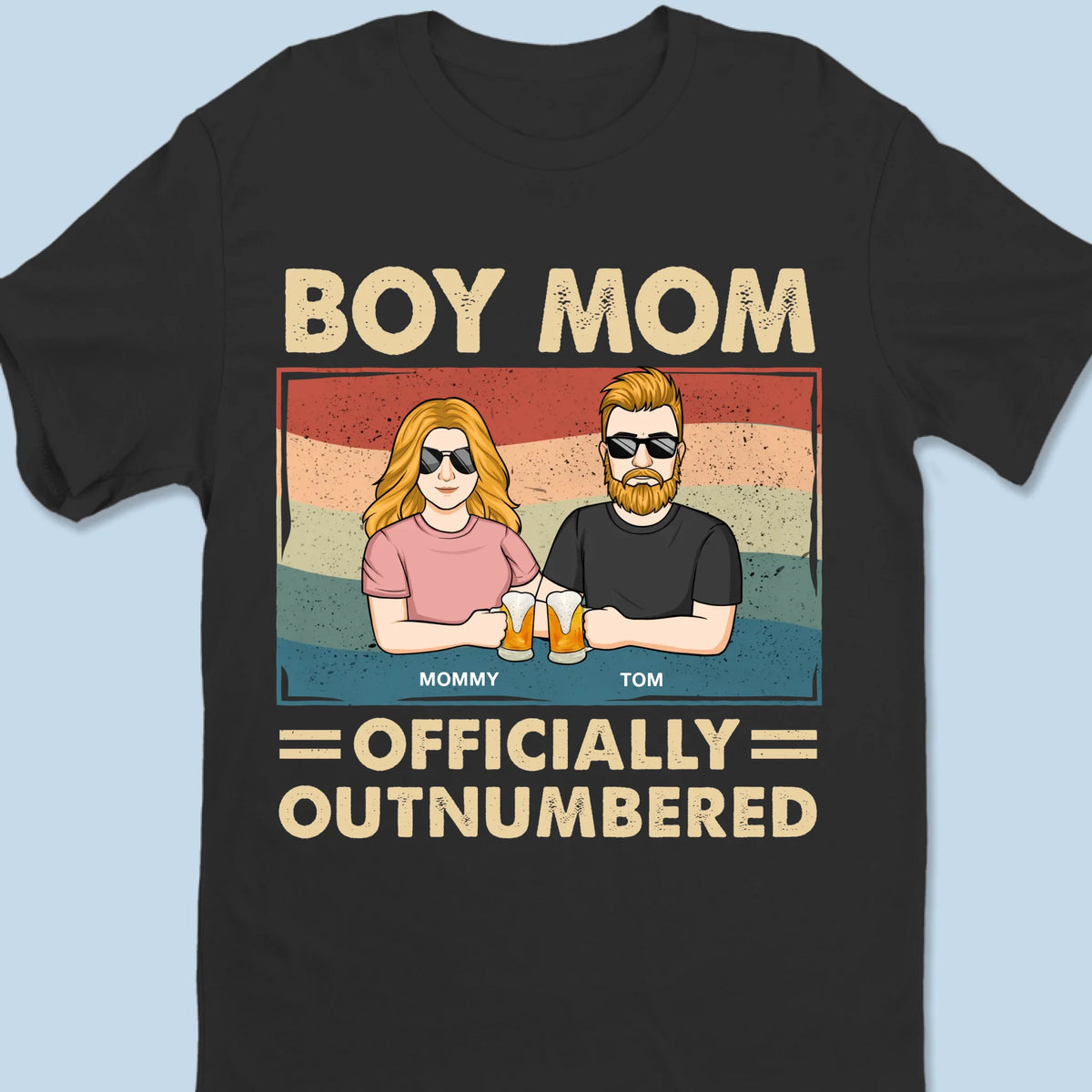 Garçon Maman Officiellement Inférieure en Nombre - T-shirt Unisexe Personnalisé Famille, T-shirt Premium, Sweat à Capuche - Cadeau Fête des Mères pour Maman, Fils
