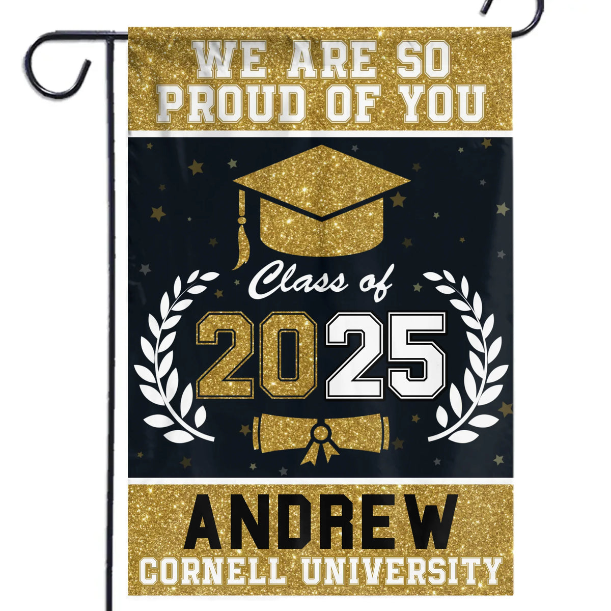 Nous sommes si fiers de vous - Drapeau personnalisé familial - Cadeau de remise de diplôme pour les membres de la famille, les frères et sœurs