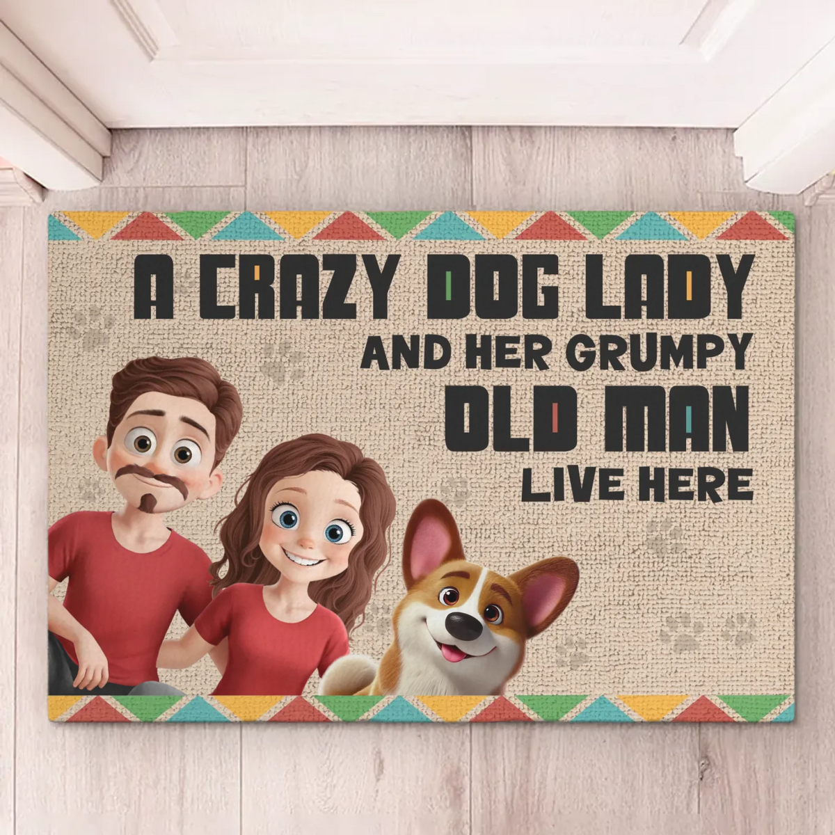 Bienvenue chez la dame aux chiens et au grincheux - Tapis décoratif personnalisé pour couple - Cadeau de pendaison de crémaillère pour mari et femme, anniversaire, propriétaires d'animaux, amoureux des animaux
