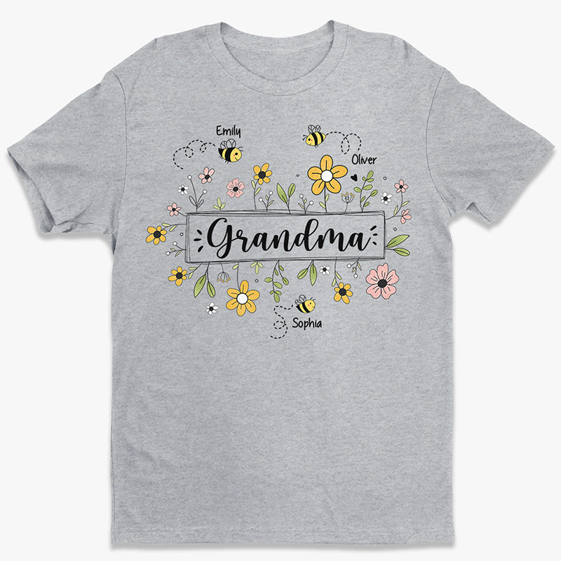 Les bras d'une mère sont faits de tendresse - T-shirt, sweat à capuche et sweat-shirt unisexe personnalisé pour la famille - Cadeau pour maman, grand-mère