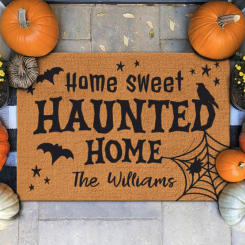 Maison hantée - Tapis décoratif personnalisé pour la maison - Cadeau d'Halloween pour les membres de la famille