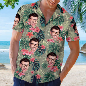 T-shirt hawaïen unisexe personnalisé avec photo de fleurs et feuilles tropicales colorées - Cadeau pour les vacances d'été, pour mari et femme