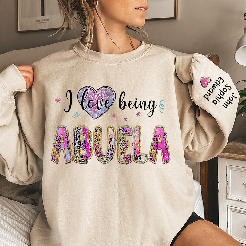 Je suis Gigi - Sweat-shirt unisexe personnalisé avec motif sur la manche - Cadeau de Noël pour maman, grand-mère