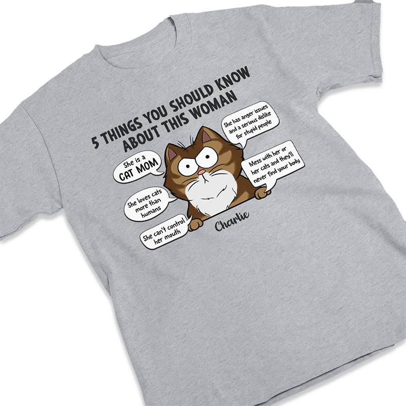 Ne plaisante pas avec elle ou ses chats - T-shirt unisexe personnalisé, sweat à capuche, sweat-shirt - Cadeau pour les propriétaires d'animaux et les amoureux des animaux