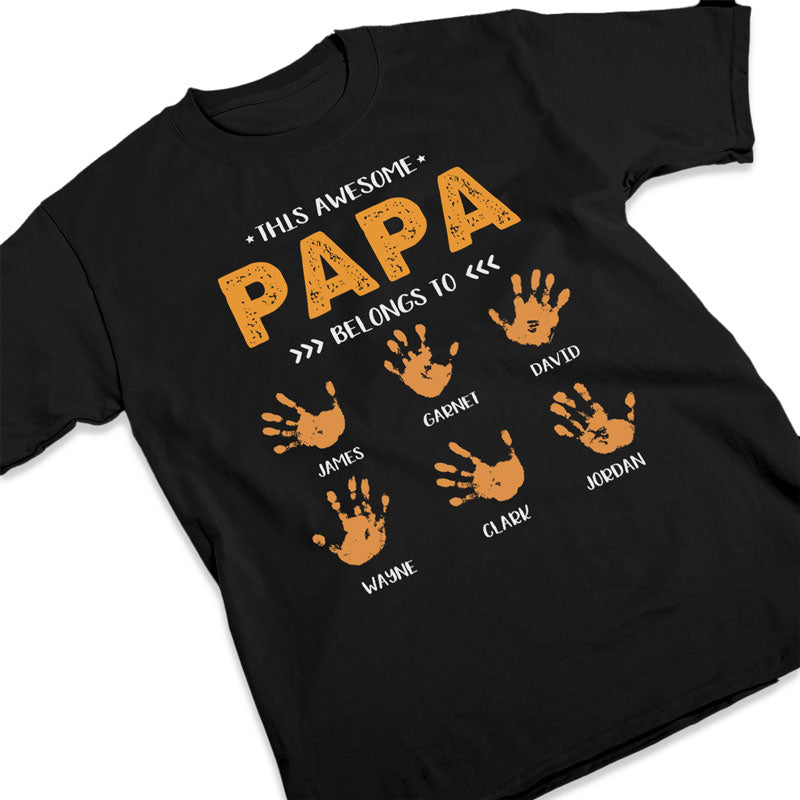 Ce papa génial nous appartient - T-shirt unisexe personnalisé, sweat à capuche, sweat-shirt - Cadeau de fête des pères, d'anniversaire pour papa