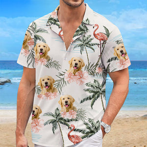 T-shirt hawaïen tropical unisexe personnalisé avec photo « L'été est dans l'air » pour chien et chat - Cadeau de vacances d'été, cadeau pour propriétaires d'animaux et amoureux des animaux
