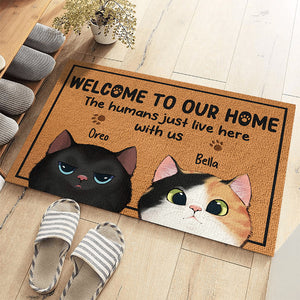 Bienvenue dans notre maison heureuse - Tapis décoratif personnalisé pour chat - Cadeau de pendaison de crémaillère pour les propriétaires d'animaux et les amoureux des animaux
